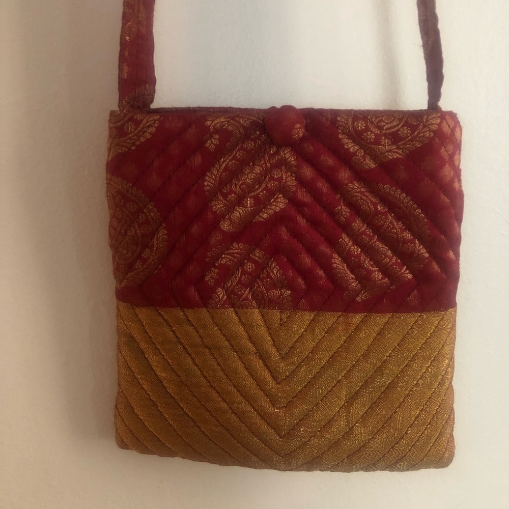 Vintage quilted bag